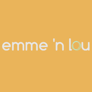 emme 'n lou - Womens Maple Tee Design